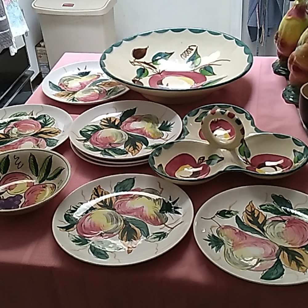 10 pcs apple setting salad serving bowl, divided relish dish handle, hand paint